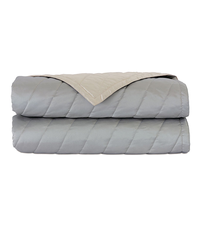 Vintage Metallic Glam Luxury Coach Bedding Set