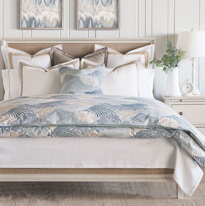 White Sands Luxury Coach Bedding Set