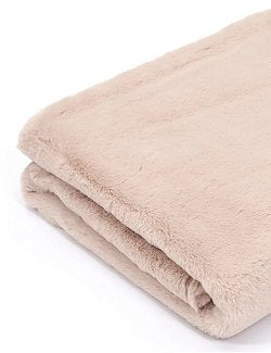 Luxury Plush Faux Fur Pet Throw- Pinky Minky